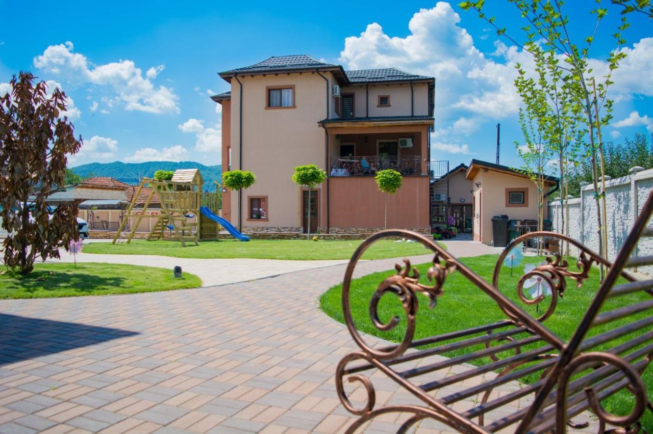 Casa Erk Bed and Breakfast Călimăneşti Εξωτερικό φωτογραφία